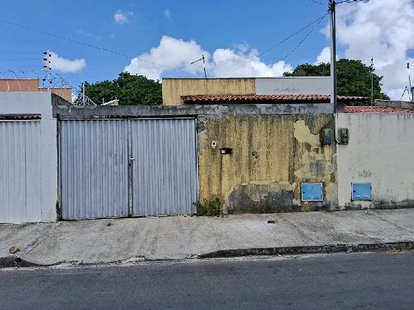 Casa - 2 Quartos - Horizonte - Ocupado — foto 2