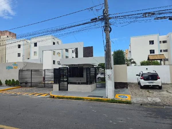 Apartamento - 3 Quartos - Aracaju - Ocupado — foto 2