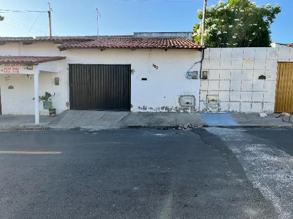 Casa - 2 Quartos - Horizonte - Ocupado — foto 2