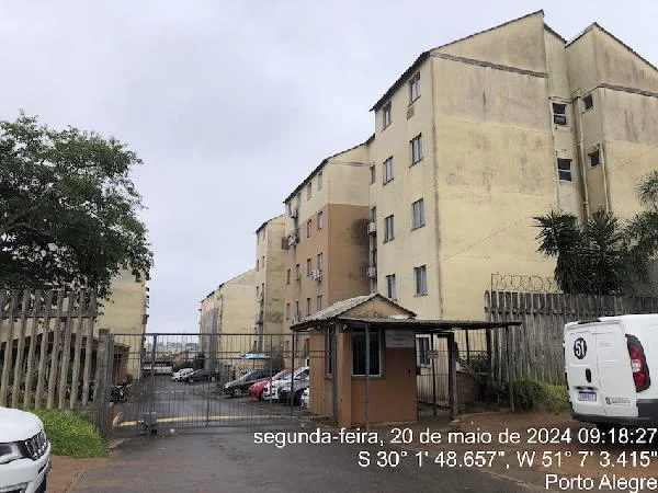 Apartamento - 2 Quartos - Porto Alegre — foto 2