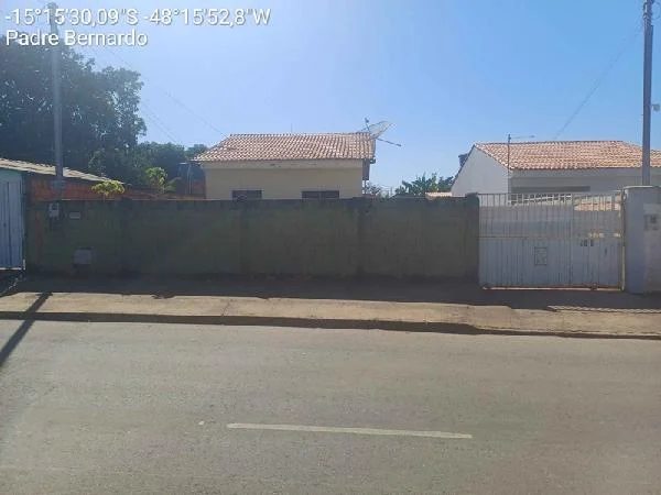Casa - 2 Quartos - Padre Bernardo - Ocupado — foto 2