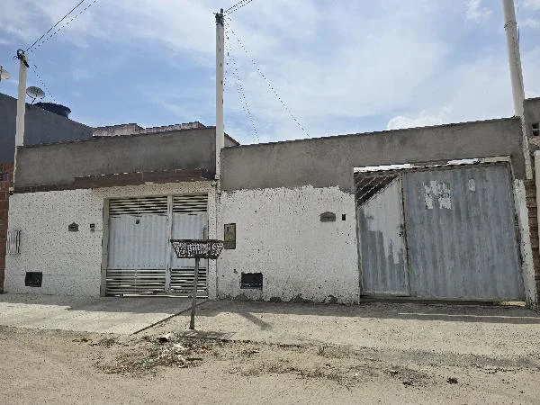 Casa - 3 Quartos - Feira de Santana - Ocupado — foto 2