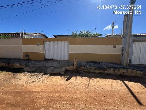 Casa - 3 Quartos - Mossoro - Ocupado — foto 2