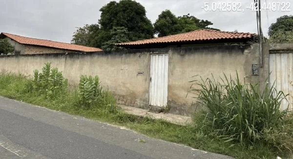 Casa - 3 Quartos - Altos - Ocupado — foto 2