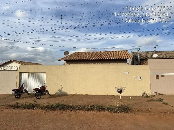 Casa - 3 Quartos - Caldas Novas - Ocupado — foto 2