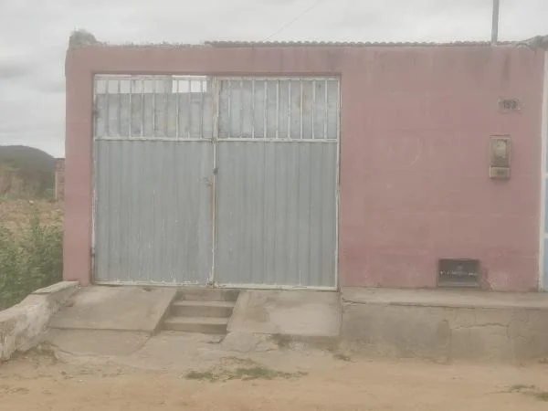 Casa - 2 Quartos - Iacu - Ocupado — foto 2