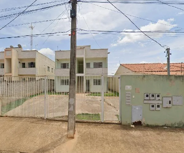 Apartamento - 2 Quartos - Valparaiso de Goias - Ocupado — foto 2