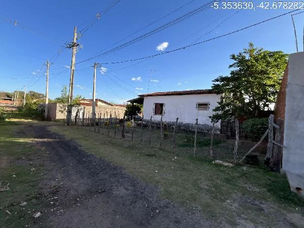 Casa - 2 Quartos - Demerval Lobao - Ocupado — foto 2