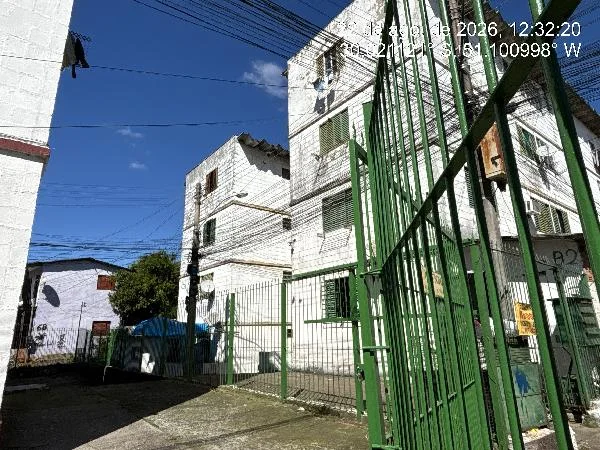 Apartamento - 2 Quartos - Porto Alegre — foto 2