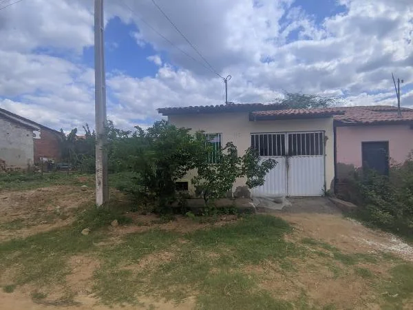 Casa - 2 Quartos - Iacu - Ocupado — foto 2