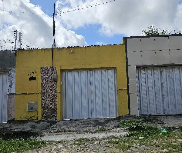 Casa - 2 Quartos - Pacatuba - Ocupado — foto 2