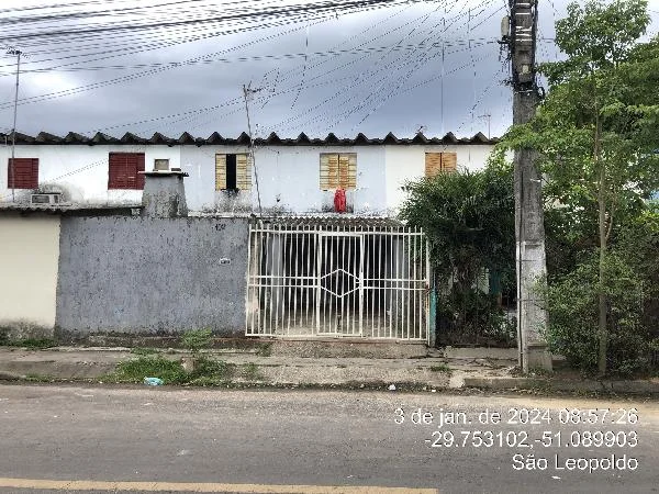 Apartamento - 2 Quartos - Sao Leopoldo - Ocupado — foto 2