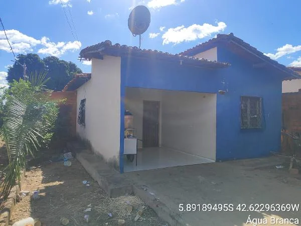 Casa - 2 Quartos - Demerval Lobao - Ocupado — foto 2