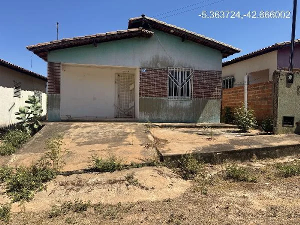 Casa - 2 Quartos - Demerval Lobao - Ocupado — foto 2