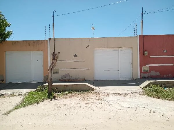 Casa - 2 Quartos - Quixada - Ocupado — foto 2