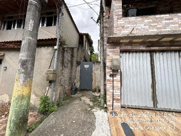 Casa - 2 Quartos - São Gonçalo - Ocupado — foto 2