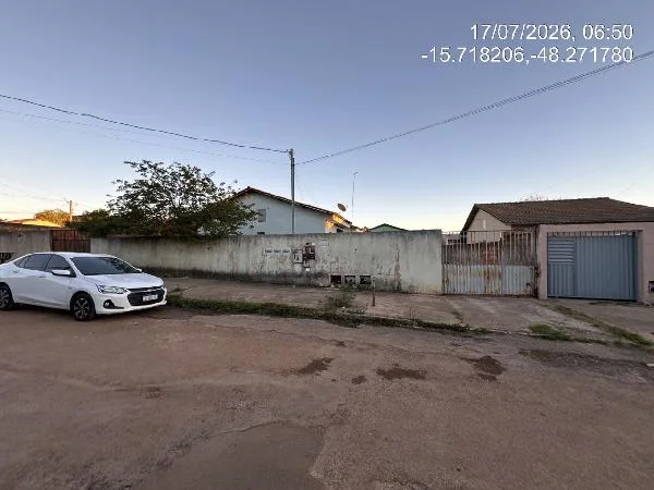 Casa - 2 Quartos - Aguas Lindas de Goias - Ocupado — foto 2