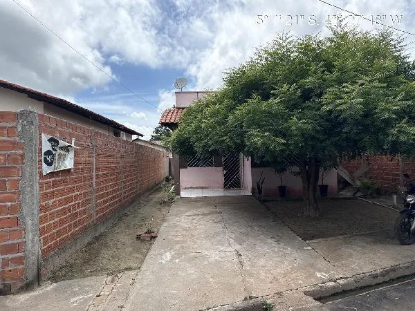 Casa - 2 Quartos - Altos - Ocupado — foto 2