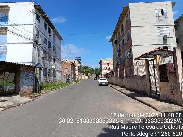 Apartamento - 1 Quartos - Porto Alegre - Ocupado — foto 2