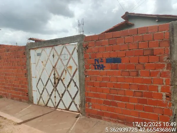 Casa - 2 Quartos - Demerval Lobao - Ocupado — foto 2