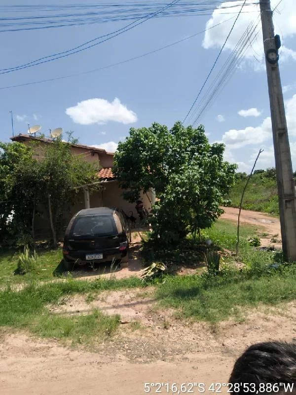 Casa - 2 Quartos - Altos - Ocupado — foto 2