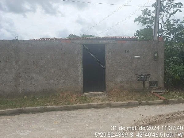 Casa - 2 Quartos - Demerval Lobao - Ocupado — foto 2