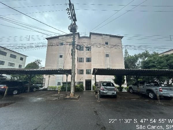 Apartamento - 2 Quartos - Sao Carlos - Ocupado — foto 2