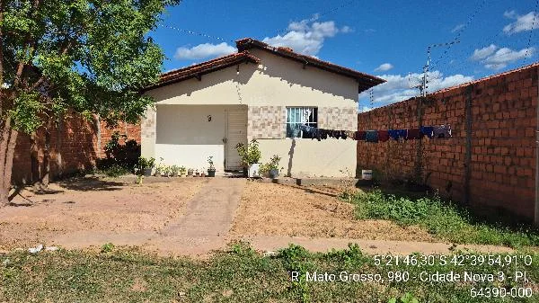 Casa - 2 Quartos - Demerval Lobao - Ocupado — foto 2