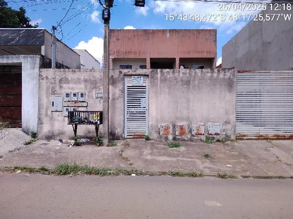 Apartamento - 2 Quartos - Aguas Lindas de Goias - Desocupado — foto 2