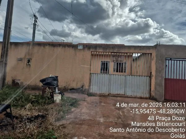 Casa - 3 Quartos - Santo Antonio do Descoberto - Ocupado — foto 2