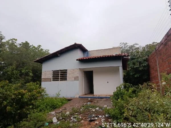 Casa - 2 Quartos - Demerval Lobao - Desocupado — foto 2