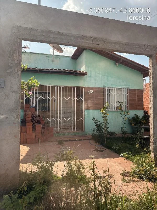 Casa - 2 Quartos - Demerval Lobao - Ocupado — foto 2