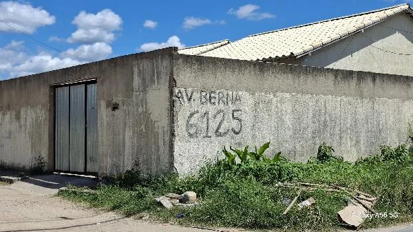 Casa - 2 Quartos - Queimados - Ocupado — foto 2