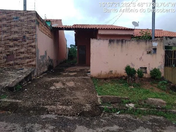 Casa - 2 Quartos - Santo Antonio do Descoberto - Ocupado — foto 2
