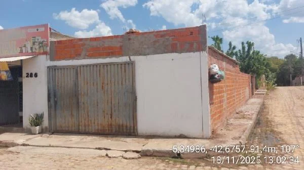 Casa - 2 Quartos - Demerval Lobao - Ocupado — foto 2