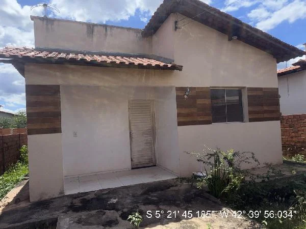 Casa - 2 Quartos - Demerval Lobao - Desocupado — foto 2