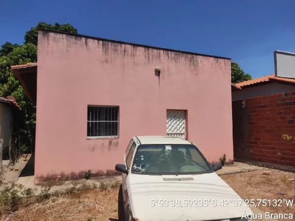 Casa - 2 Quartos - Agua Branca - Ocupado — foto 2