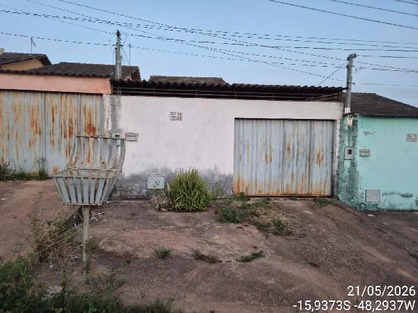 Casa - 2 Quartos - Santo Antônio do Descoberto - Desocupado — foto 2