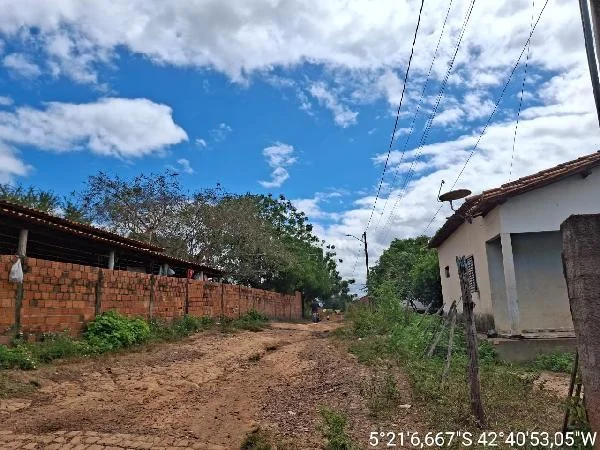 Casa - 2 Quartos - Demerval Lobao - Ocupado — foto 2