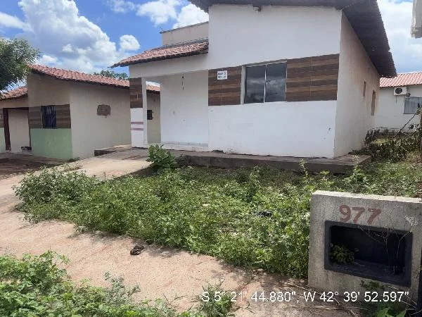 Casa - 2 Quartos - Demerval Lobao - Desocupado — foto 2