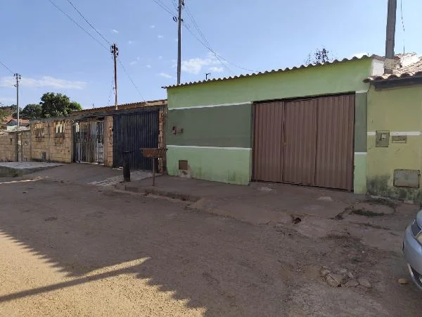 Casa - 2 Quartos - Santo Antônio do Descoberto - Ocupado — foto 2