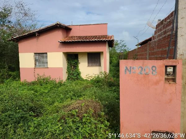 Casa - 2 Quartos - Altos - Desocupado — foto 2