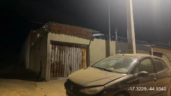 Casa - 2 Quartos - Pirapora — foto 2