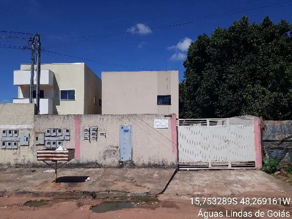 Apartamento - 2 Quartos - Aguas Lindas de Goias - Ocupado — foto 2