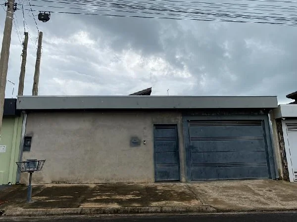 Casa - 2 Quartos - Jaboticabal - Ocupado — foto 2