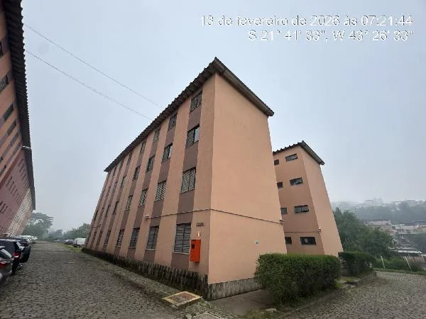 Apartamento - 2 Quartos - Juiz de Fora - Ocupado — foto 2