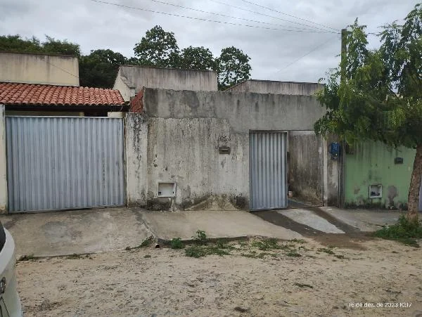 Casa - 2 Quartos - Horizonte - Desocupado — foto 2