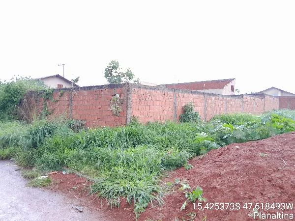 Terreno - 2 Quartos - Planaltina - Desocupado — foto 2