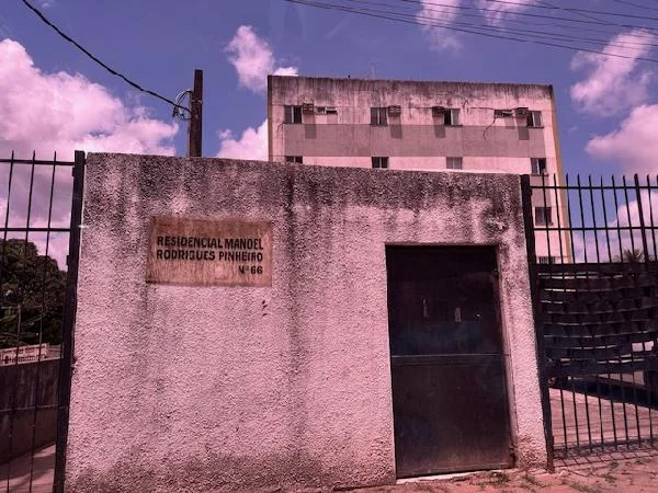 Apartamento - 2 Quartos - Abreu e Lima - Ocupado — foto 2