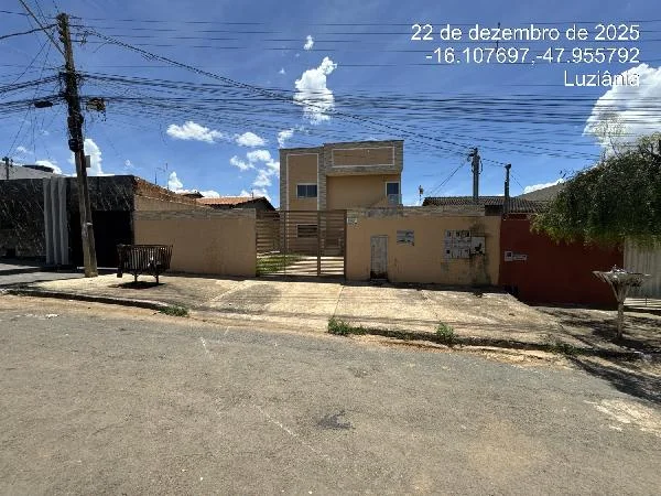 Apartamento - 2 Quartos - Cidade Ocidental - Ocupado — foto 2